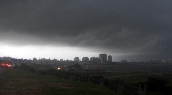 atentionari nowcasting cod galben de vant puternic valabile pana la ora 20 vezi zonele vizate