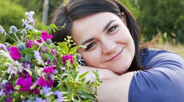 ioana mihai nechifor creatoare de bijuterii florale