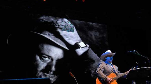 alifantis o stare de spirit turneul mozaic continua marti ramnicu valcea teatrul anton pann ora 19 00