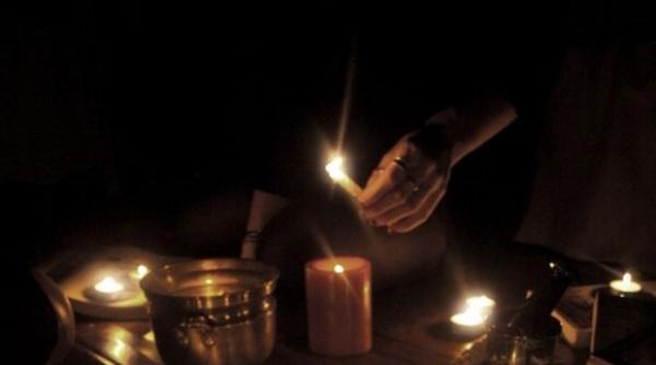 cum te feresti de deochi si ce descantece poti spune