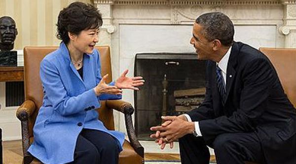 insulta coreea de nord park geun hye