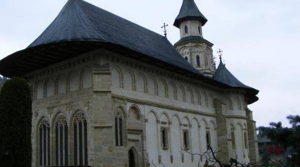 manastirea putna va fi restaurata dragnea a semnat un contract de peste 3 milioane de euro