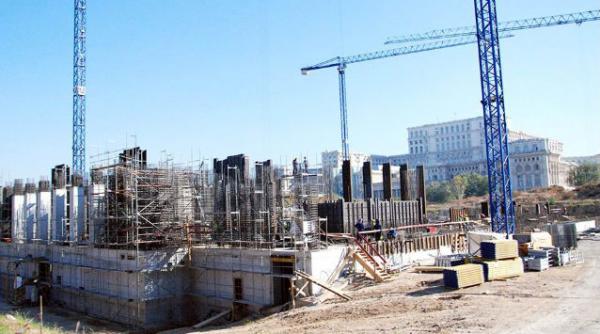 catedrala mantuirii neamului se inalta credinciosii se bucura iar cartitorii se tulbura