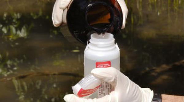 italia 700 000 persoane au folosit timp de trei ani apa poluata cu deseuri industriale