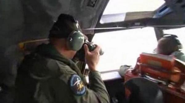zborul mh370 obiecte dreptunghiulare reperate la vest de perth