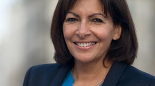 cine este anne hidalgo femeia care va conduce parisul