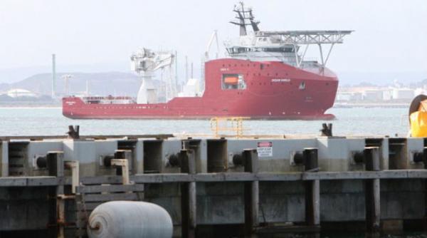 un vanator de cutii negre a plecat in cautarea ramasitelor avionului malaysia airlines