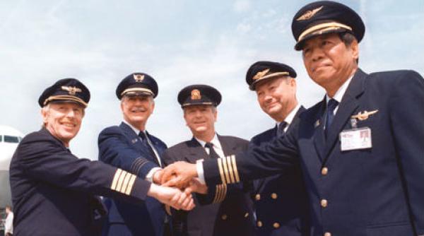 pilotii lufthansa au intrat in greva 425 000 de pasageri vor fi afectati