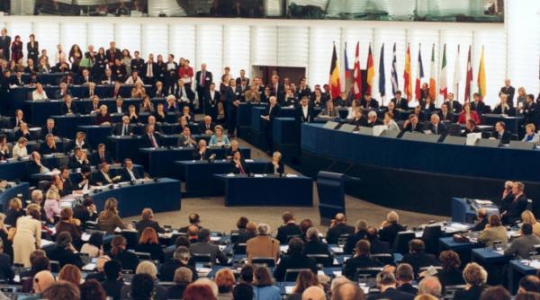 eurodeputatii reduc taxele vamale pentru importurile din ucraina