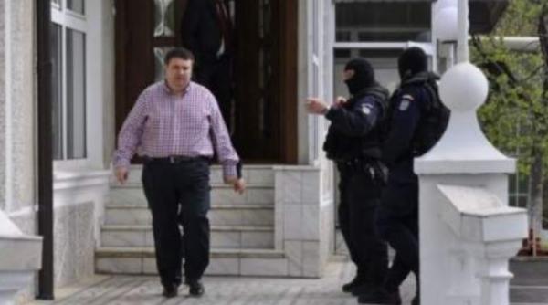 presedintele cj mehedinti seful ipj mehedinti si liderul psd orsova arestati preventiv