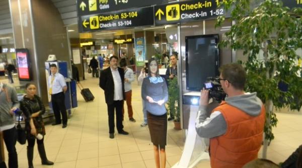 tehnologie de ultima ora pe aeroportul otopeni pasagerii vor fi indruma i de holograme video