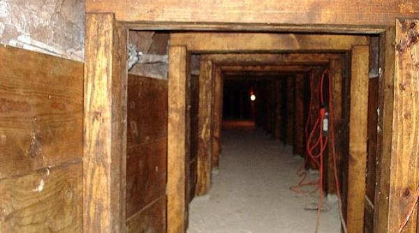 tuneluri destinate traficului de droguri descoperite in california la granita cu mexicul