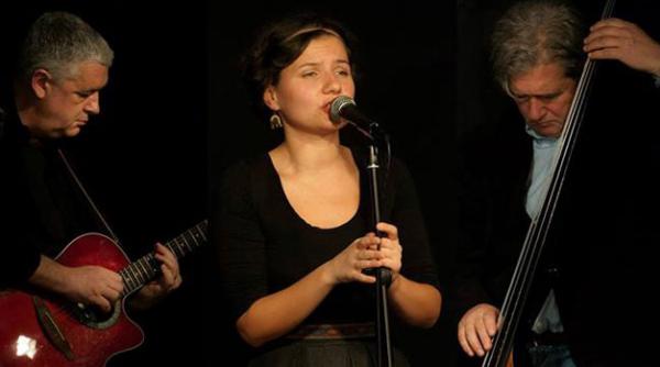 contraste la aida cafe constantin neculae anamaria maranda