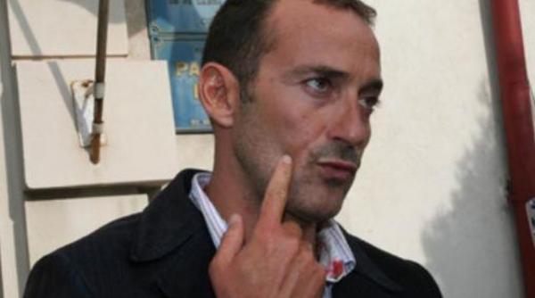 radu mazare am informatii ca unul dintre milionarii din portul constanta vrea eliminarea mea fizica