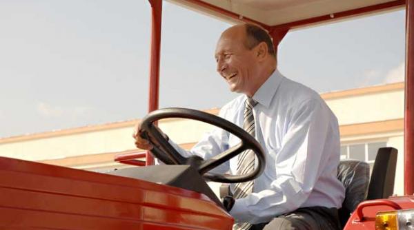 teren minat la ferma de la nana 80 din terenurile din ferma presedintelui au fost retrocedate ilegal