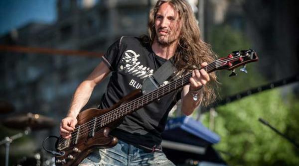 concert heavy metal cu sanctuar in 31 motor s pub