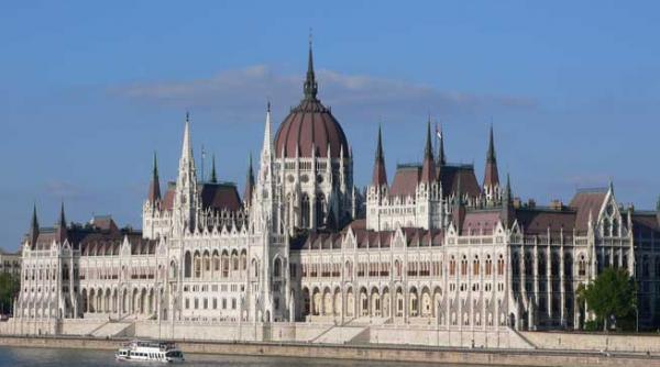 parlamentul ungar fara deputati ai minoritatilor