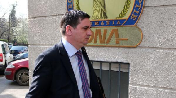 dna cere arestarea lui marius isaila senatorul este acuzat de trafic de influenta si instigare la fals