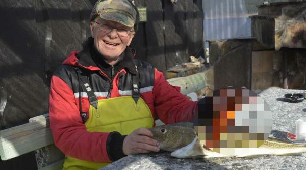 descoperire incredibila facuta de un pescar norvegian ce a gasit barbatul in stomacul unui morun de 6 kilograme