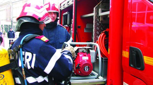 control al pompierilor la cluburile din centrul istoric al capitalei instalatii electrice necorespunzatoare lipsa mijloacelor de interventie