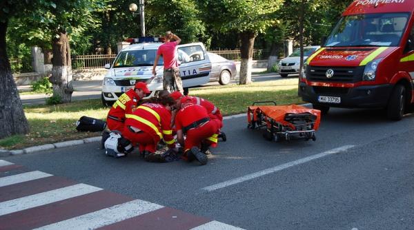 iasi un barbat de aproape 70 de ani a lovit cu masina pe trecere doua fete