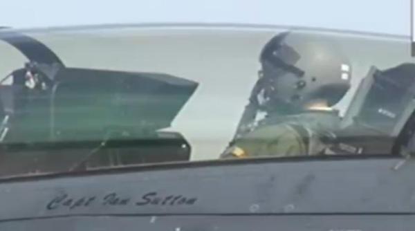 exercitiu militar romano american victor ponta copilot intr un avion f16