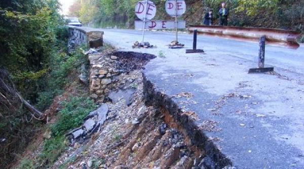 mehedinti trafic rutier afectat in clisura dunarii intre orsova si moldova noua
