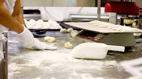 scaderea tva la paine si faina a adus bani la buget masura a scos din economia subterana 150 000 de tone de produse