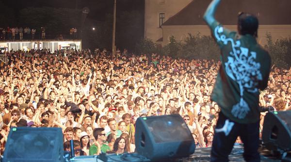 doua luni pana la electric castle mai sunt doar 5000 de abonamente disponibile