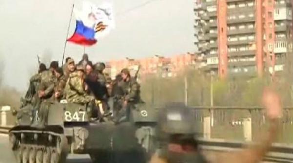 armata rusa chemata in ajutor de primarul orasului ucrainean slaviansk