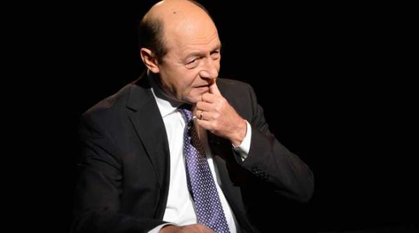 atac la imunitatea lui basescu