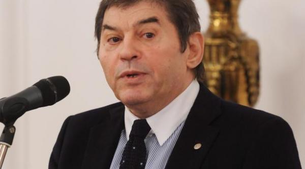 mihail vlasov eliberat presedintele suspendat al camerei de comert va fi judecat in arest la domiciliu