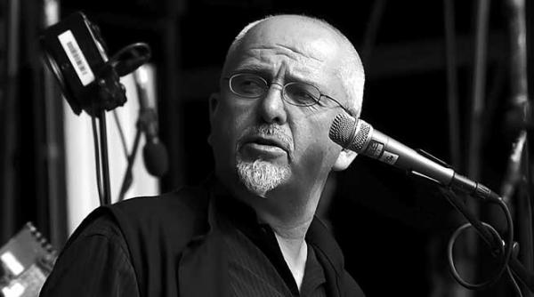 peter gabriel cea mai ampla productie indoor organizata vreodata la bucuresti