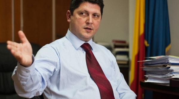 corla ean despre basescu incearca sa manipuleze opinia alegatorilor incalca flagrant prevederea constitutionala privind neutralitatea politica