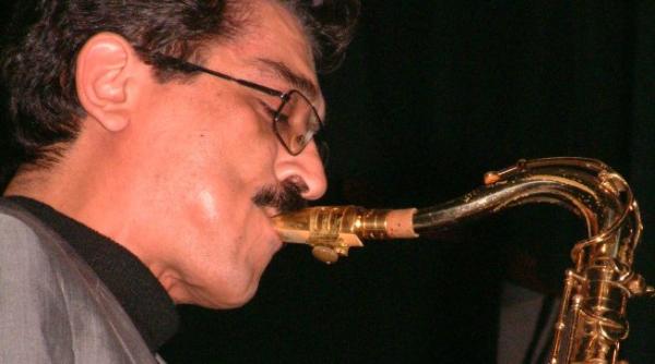 garbis dedeian sarbatorit la jazzbook