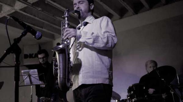 catalin milea despre jazz compas live in museum and moore
