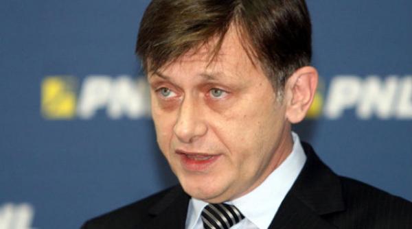 crin antonescu pot trai linistit fara basescu altii au nevoie de el in fiecare zi