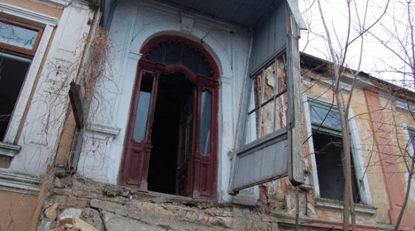 iasiul cultural in paragina