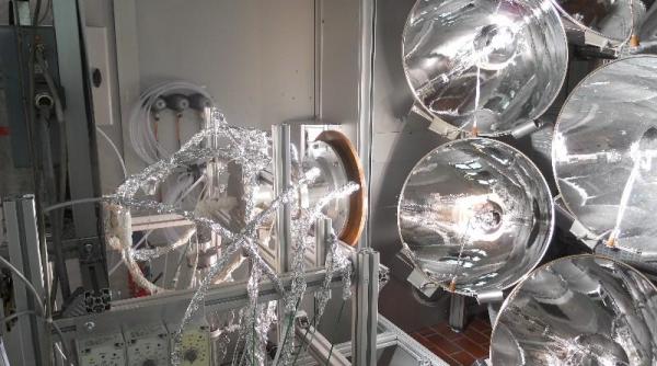 premiera mondiala combustibil solar pentru aeronave pe baza de apa si dioxid de carbon