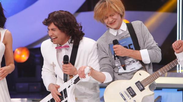 aradits i pepe se transforma in modern talking la te cunosc de undeva