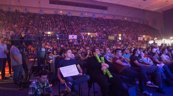 dreamhack 2014 dreamhack bucure ti 2014 natus vincere alliance dota 2 gaming esport hearthstone starcraft 2 fnatic cloud9 na vi