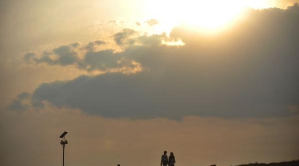 ploi in toata tara de 1 mai cum va fi vremea in weekend la munte si pe litoral