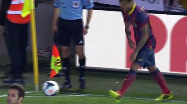 suporterul care a aruncat cu o banana in directia lui dani alves a fost retinut