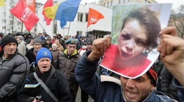 washingtonul deblocheaza 1 2 milioane de dolari pentru mass media din ucraina