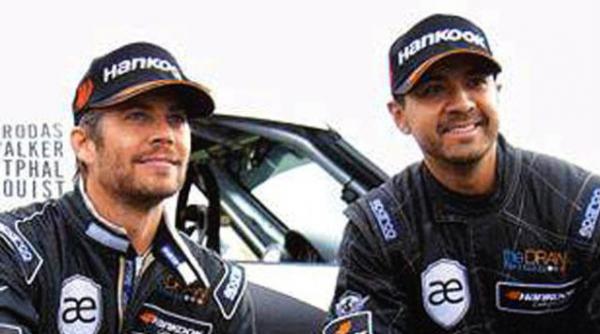 masinile actorului paul walker vor fi scoase la licitatie