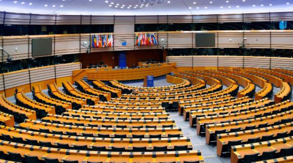 sase din zece europeni nu sunt interesati de alegeri sondaj