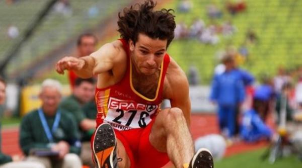 fost vicecampion mondial la sarituri in lungime gasit mort in locuinta sa