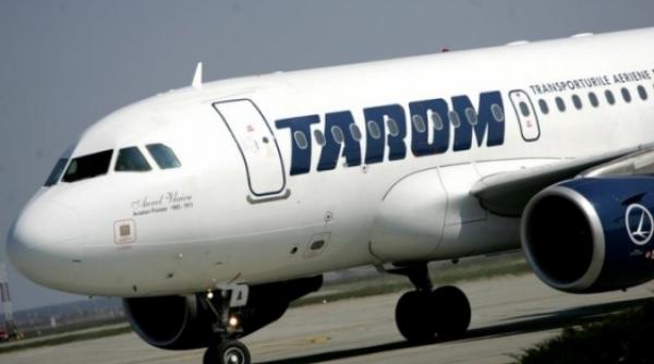 aterizare fortata pe aeroportul baneasa trenul de aterizare al unei curse tarom iasi bucuresti s a blocat