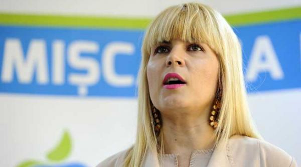 dan voiculescu elena udrea in familia mincinosilor alaturi de basescu