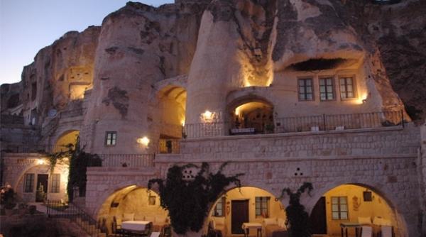 vacante sub pamant destinatii subterane la care nici nu te ai fi gandit galerie foto